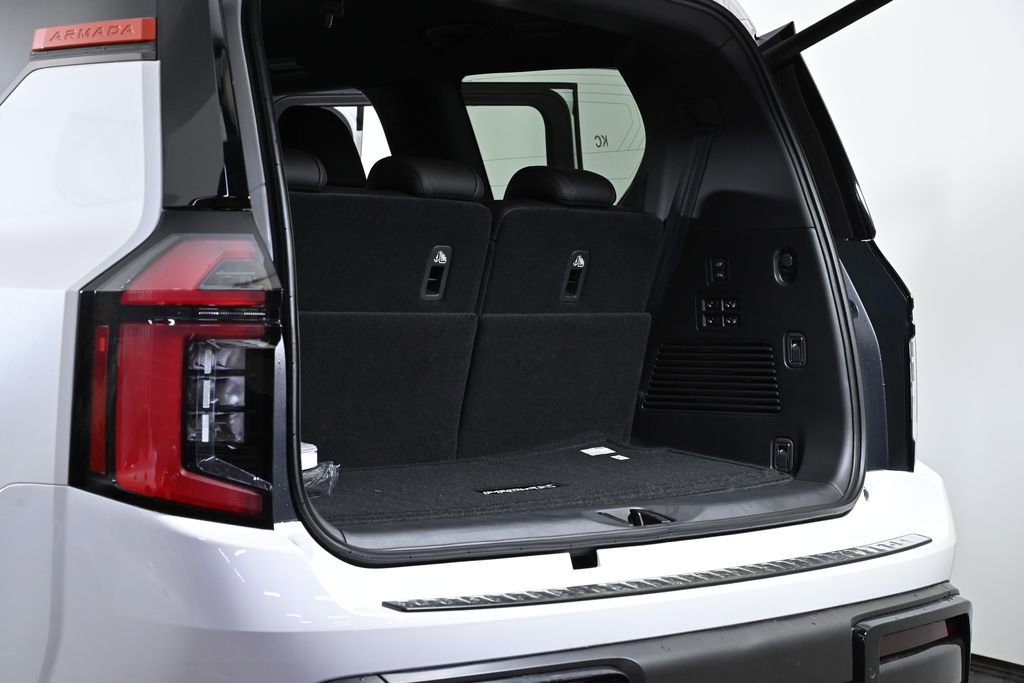 New 2026 Nissan Armada PRO-4X image 31