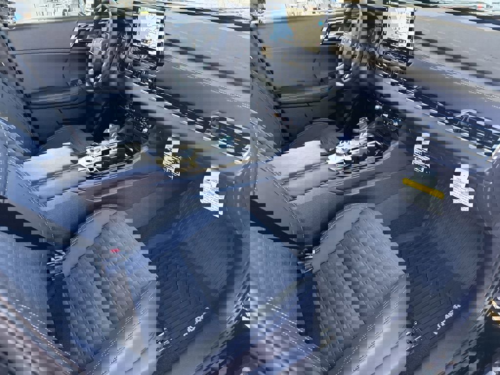 New 2026 Mitsubishi Outlander LE FWD image 22