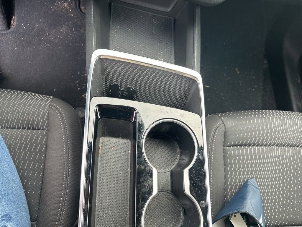 Used 2025 Chevrolet Equinox LT w/ Midnight Edition image 19