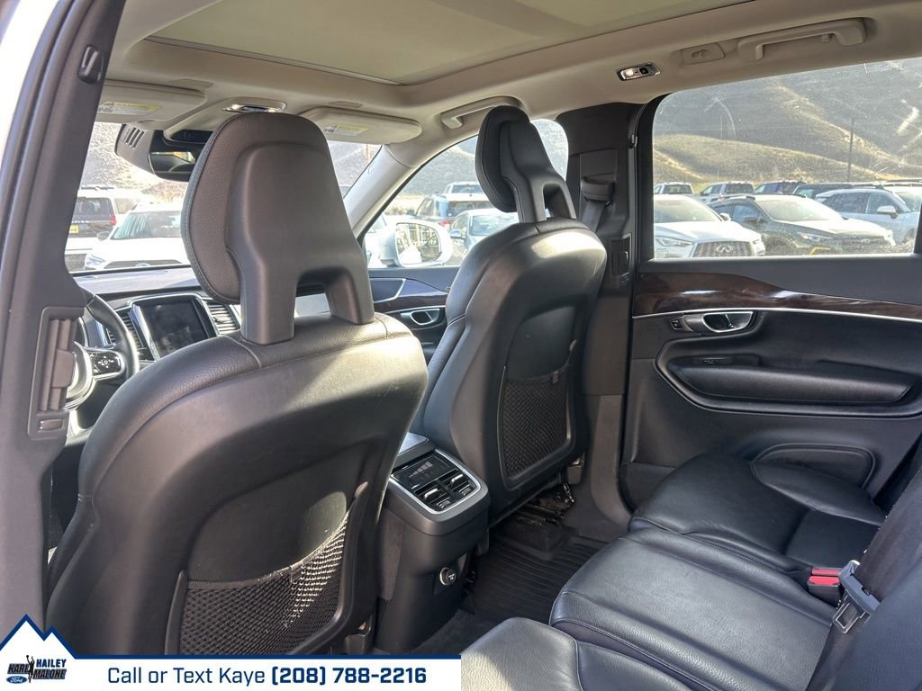 Used 2016 Volvo XC90 T6 Momentum w/ Momentum Plus Package image 13