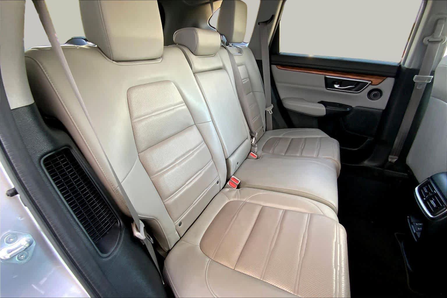 Used 2022 Honda CR-V Touring image 34
