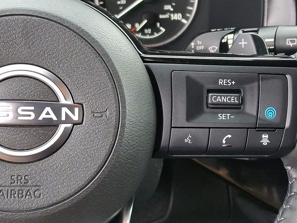 Used 2023 Nissan Pathfinder SV w/ Black Appearance Package AWD/4WD image 22