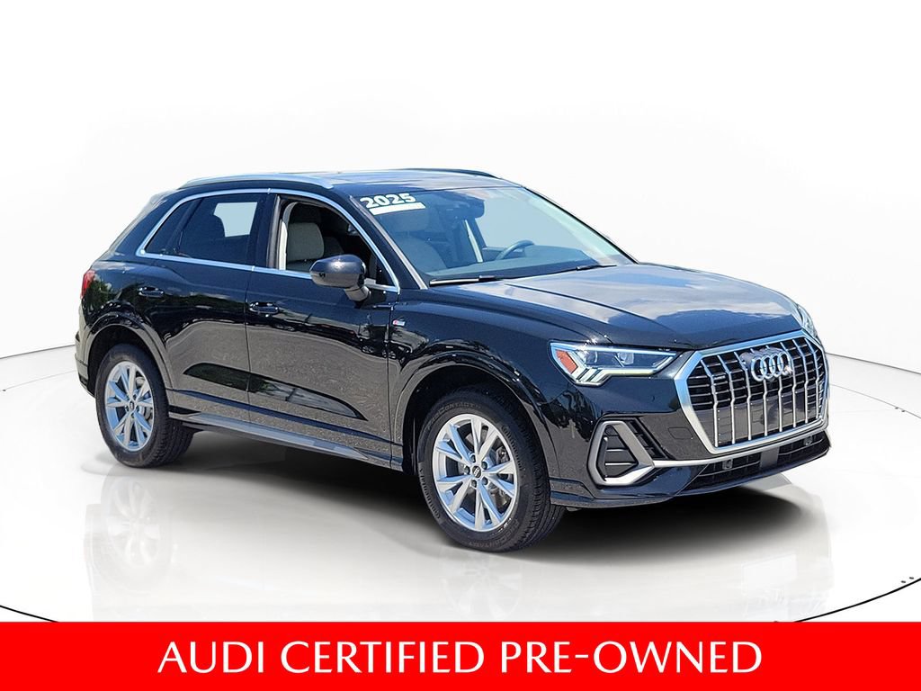 Certified 2025 Audi Q3 2.0T Premium Plus w/ Premium Plus Package AWD/4WD video 1