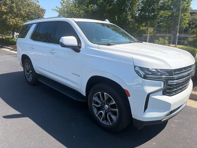 Used 2023 Chevrolet Tahoe LT w/ Luxury Package AWD/4WD image 2