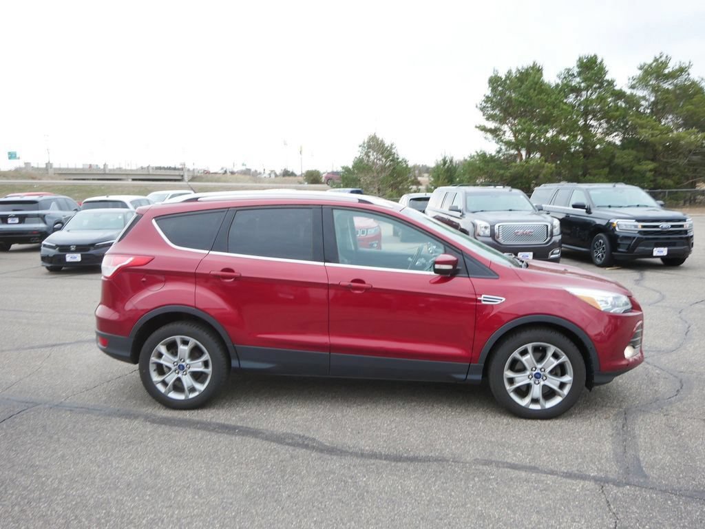 Used 2014 Ford Escape Titanium w/ Equipment Group 401A AWD/4WD image 4
