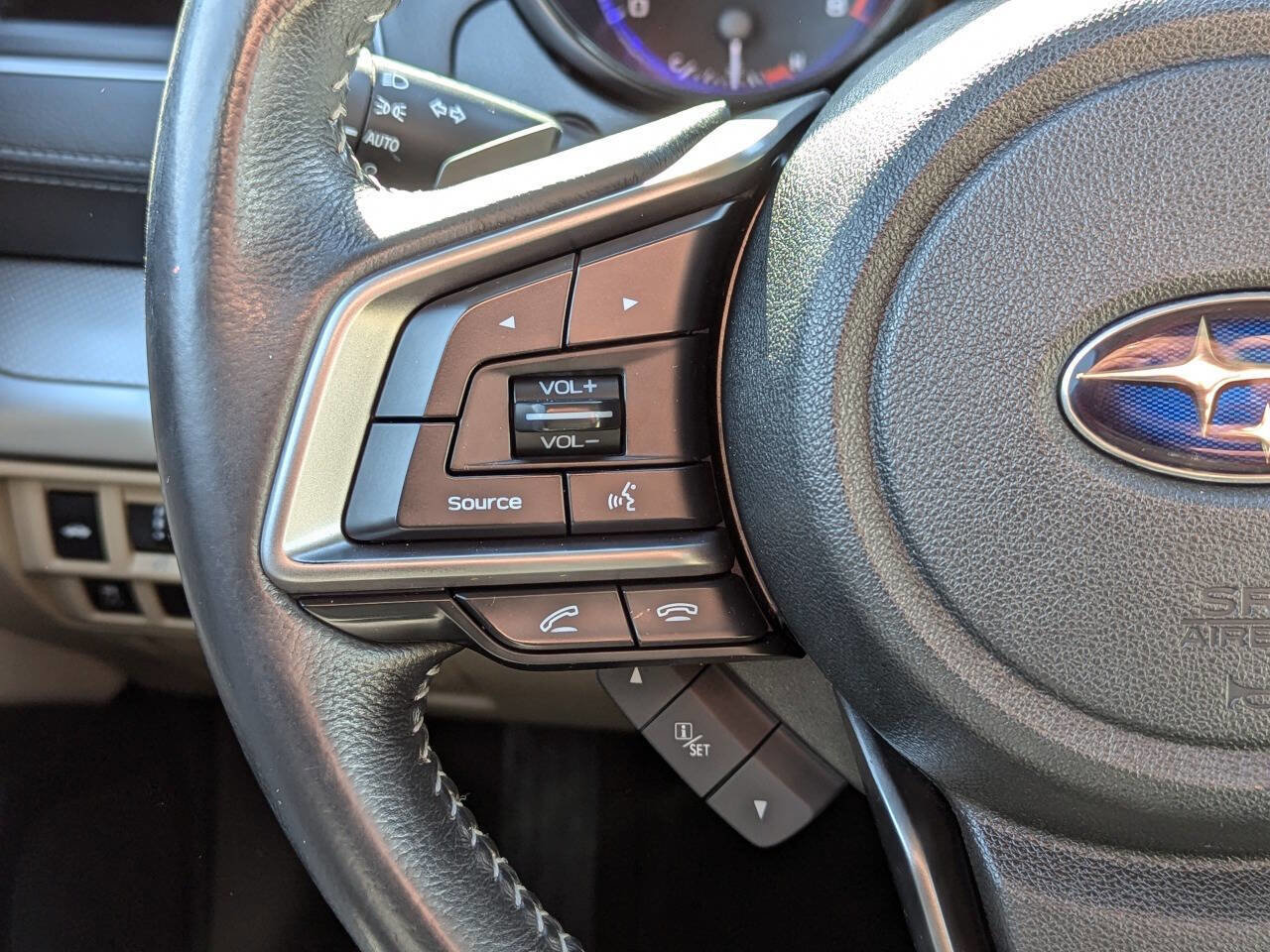 Used 2018 Subaru Legacy 2.5i Premium w/ Moonroof Package AWD/4WD image 21