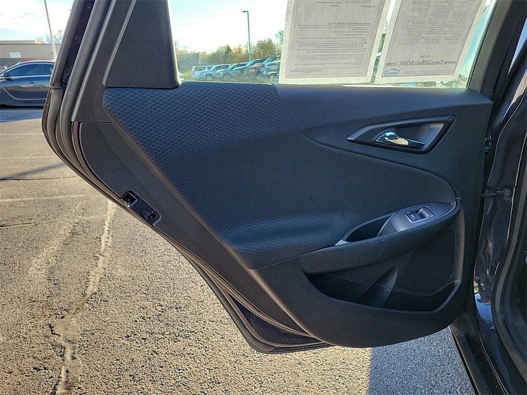 Used 2023 Chevrolet Malibu LT image 14