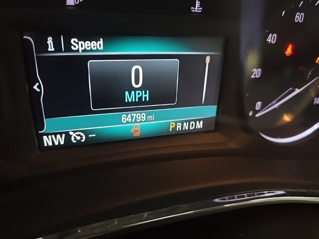 Used 2018 Buick Encore Sport Touring FWD image 6