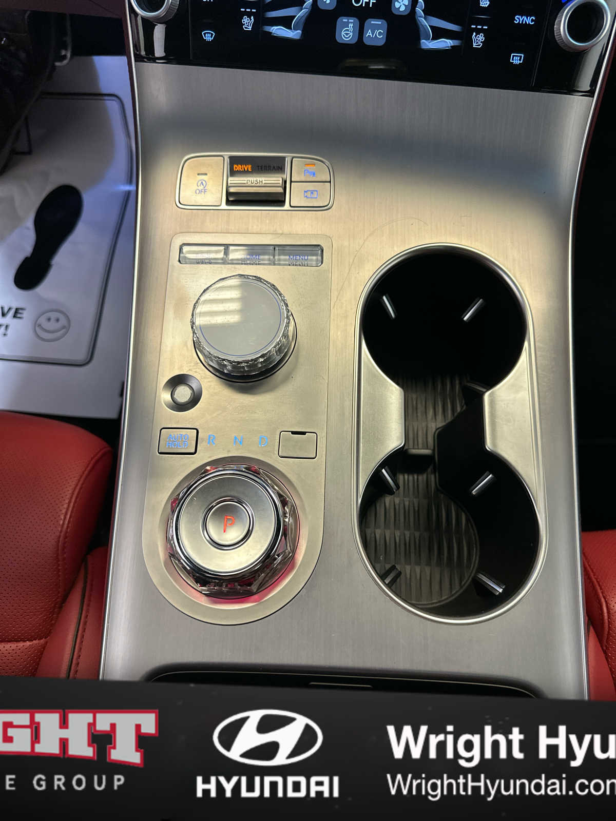 Certified 2026 Genesis GV70 3.5T Sport Advanced image 28