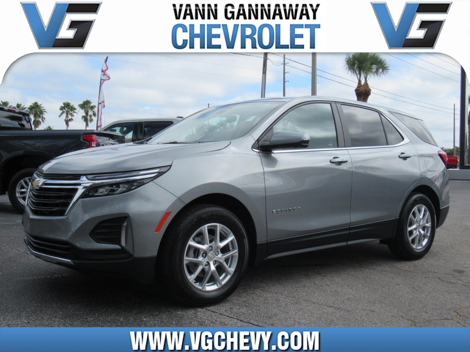 Used 2024 Chevrolet Equinox LT FWD image 1