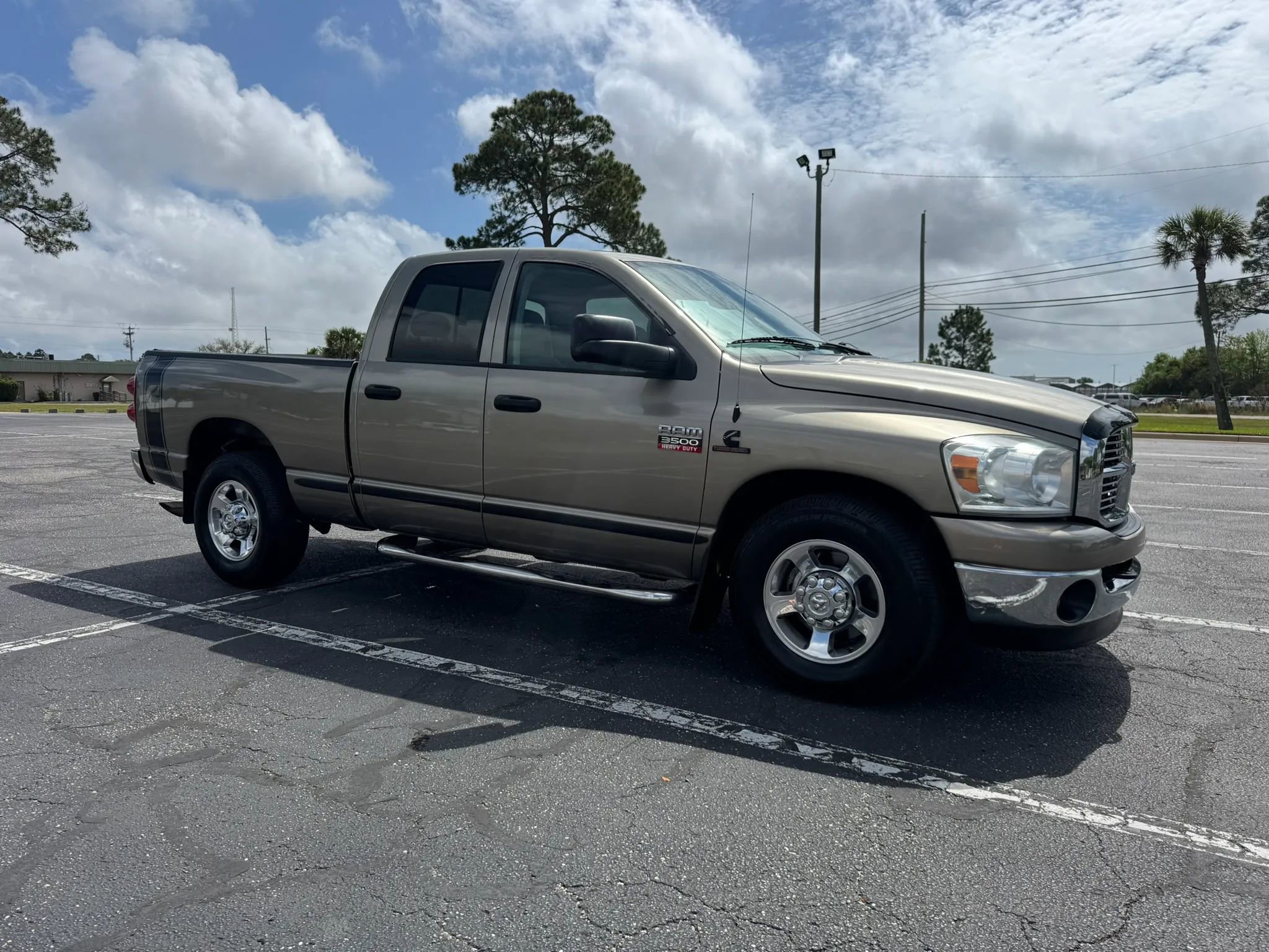 Used 2008 Dodge Ram 3500 Truck SLT w/ Popular Equipment Group RWD image 4