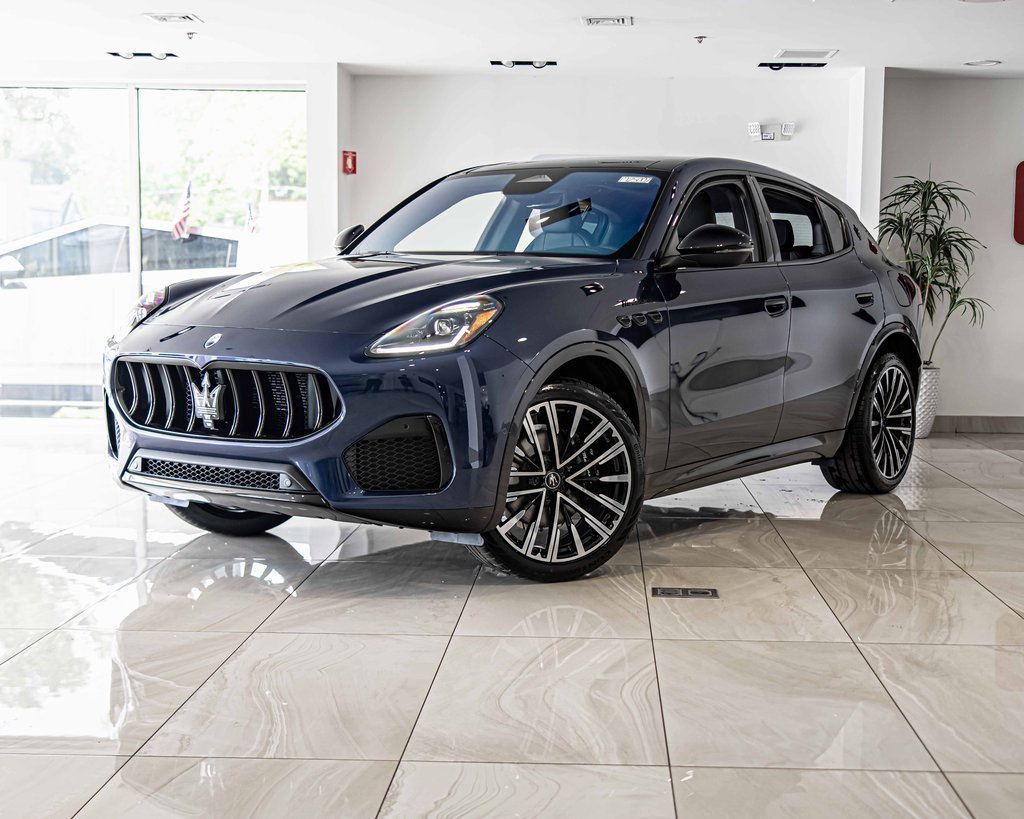 New 2025 Maserati Grecale Modena