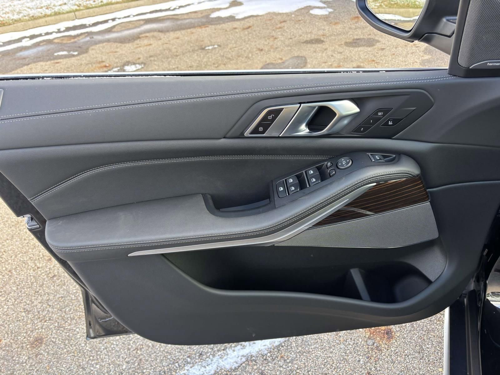 New 2026 BMW X5 xDrive40i w/ Climate Comfort Package image 11