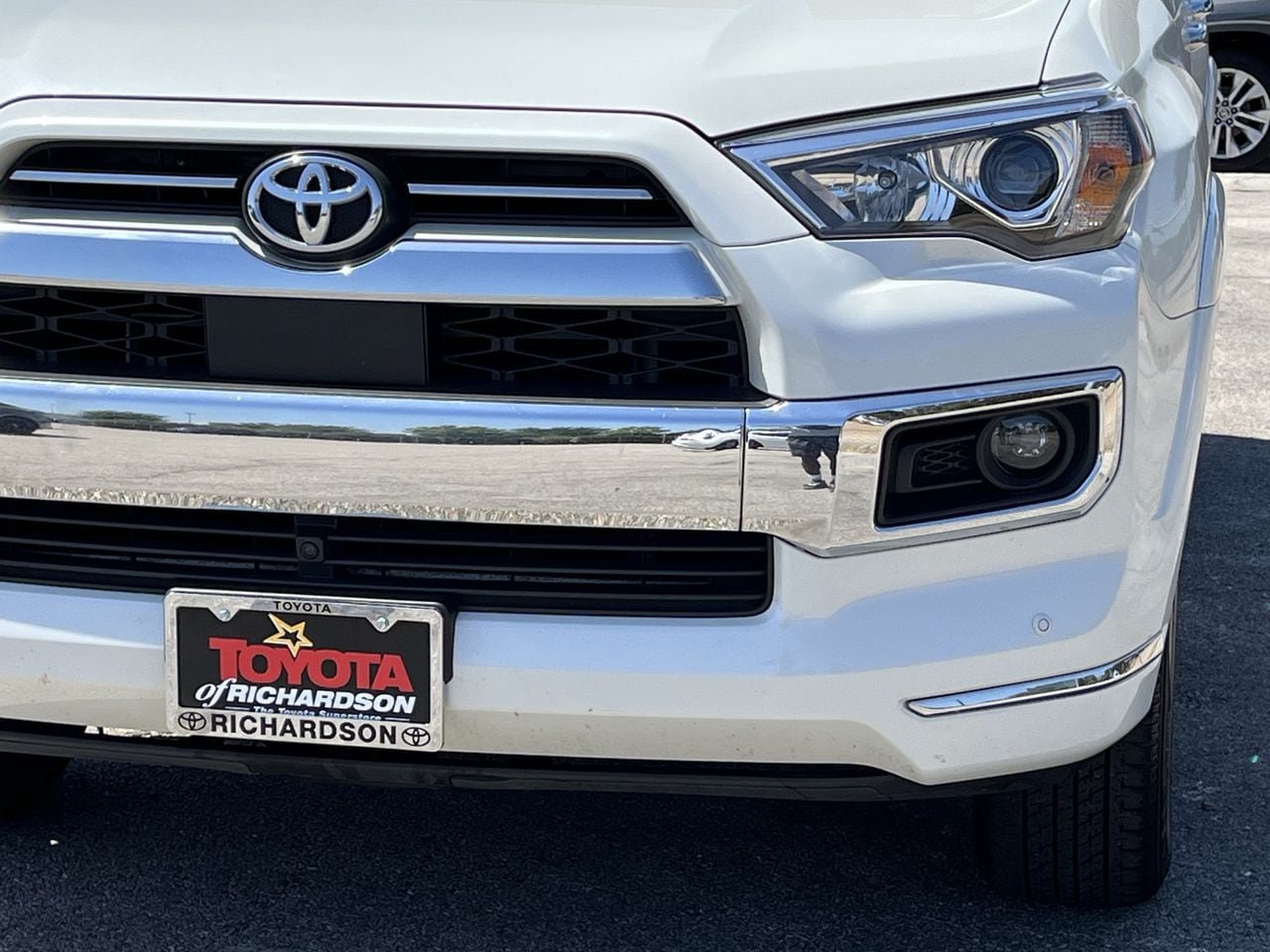 Used 2023 Toyota 4Runner Limited AWD/4WD image 8