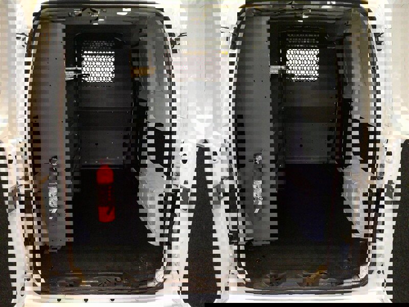 Used 2021 Nissan NV200 SV image 3