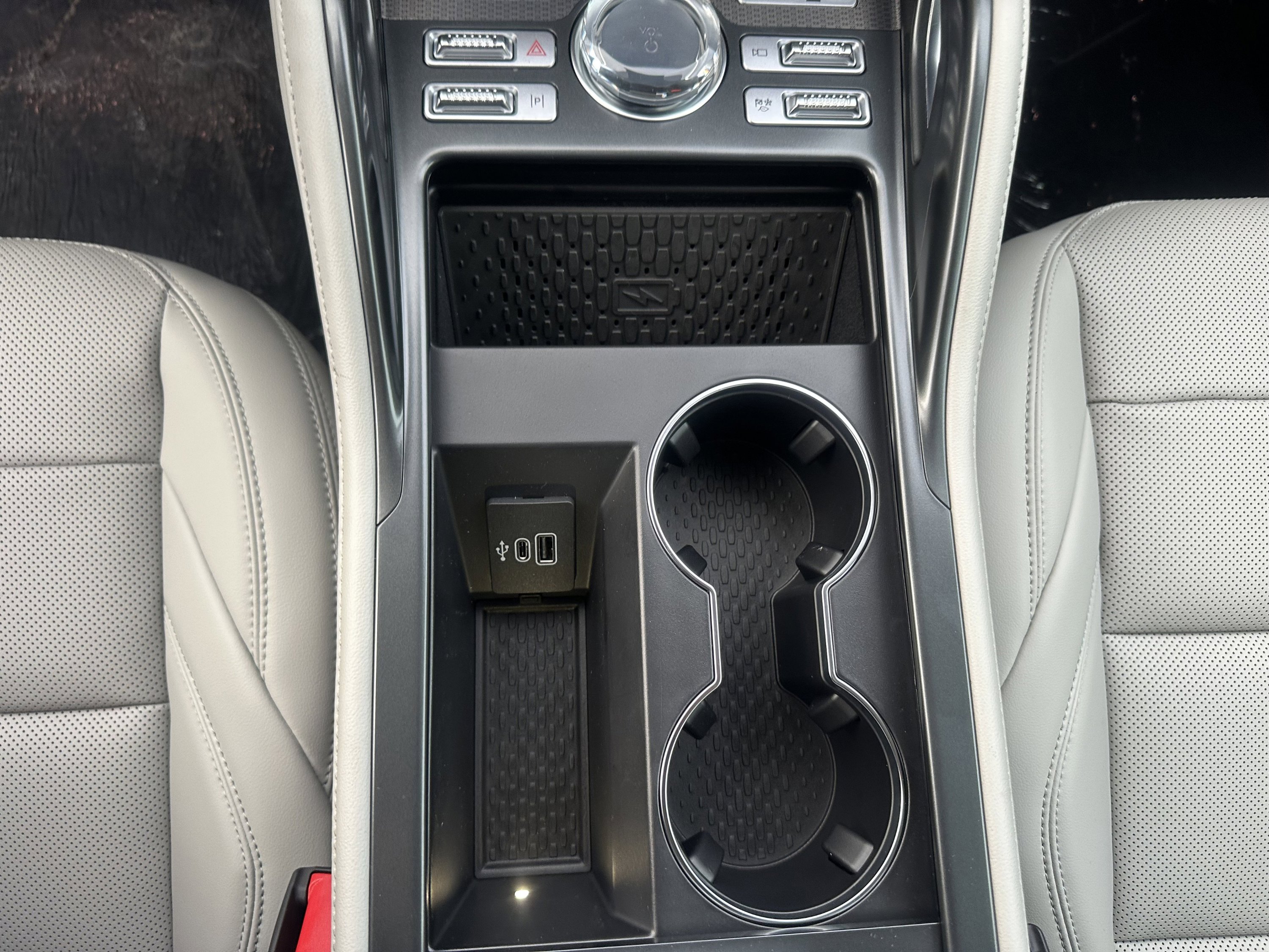 New 2026 Lincoln Nautilus Premier w/ Equipment Group 102A image 16