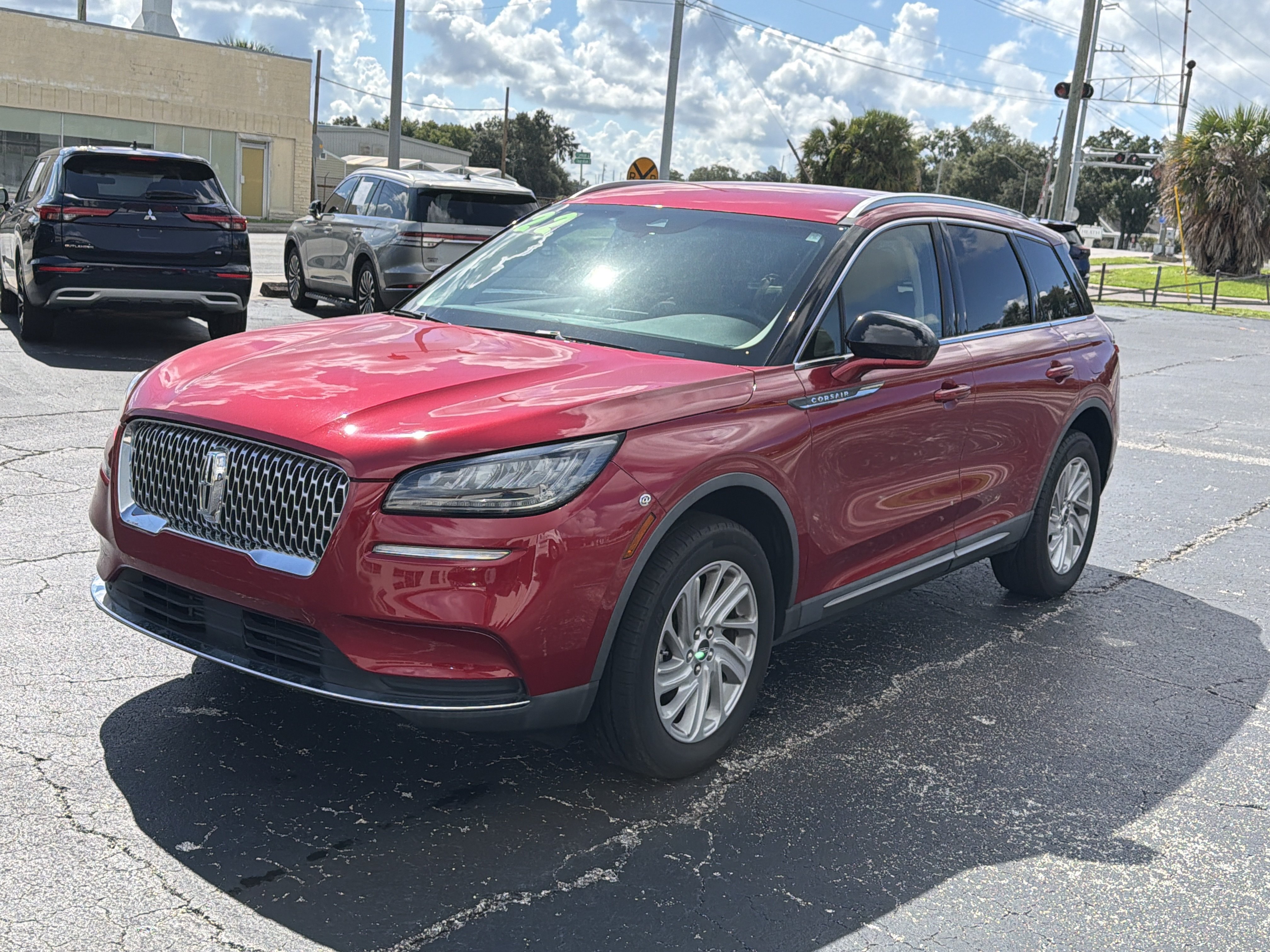 Used 2022 Lincoln Corsair FWD image 7