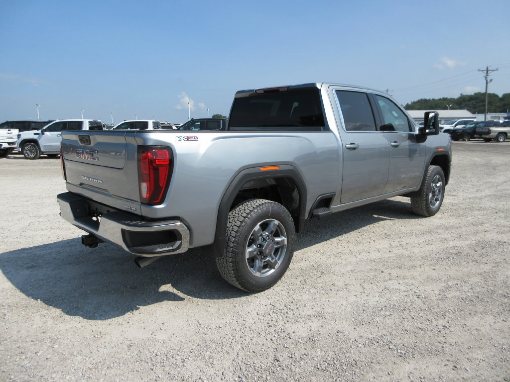New 2026 GMC Sierra 2500 SLE w/ SLE Value Package; AWD/4WD image 5
