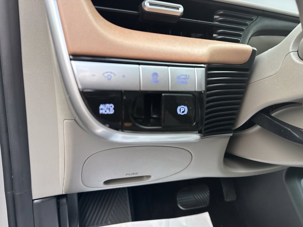 Certified 2024 Hyundai Ioniq 5 Limited AWD/4WD image 12