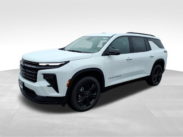 New 2027 Chevrolet Traverse LT w/ Midnight/Sport Edition AWD/4WD image 4