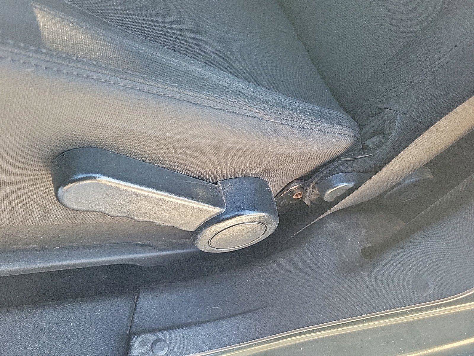 Used 2015 Jeep Wrangler Sport w/ Quick Order Package 23S image 17