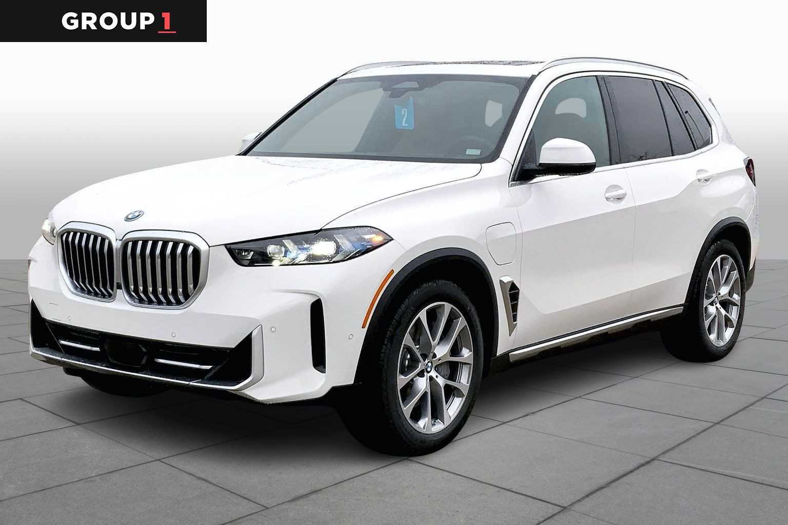 New 2026 BMW X5 xDrive50e w/ Executive Package