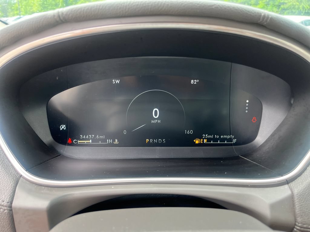 Used 2019 Lincoln Nautilus Select AWD/4WD image 13