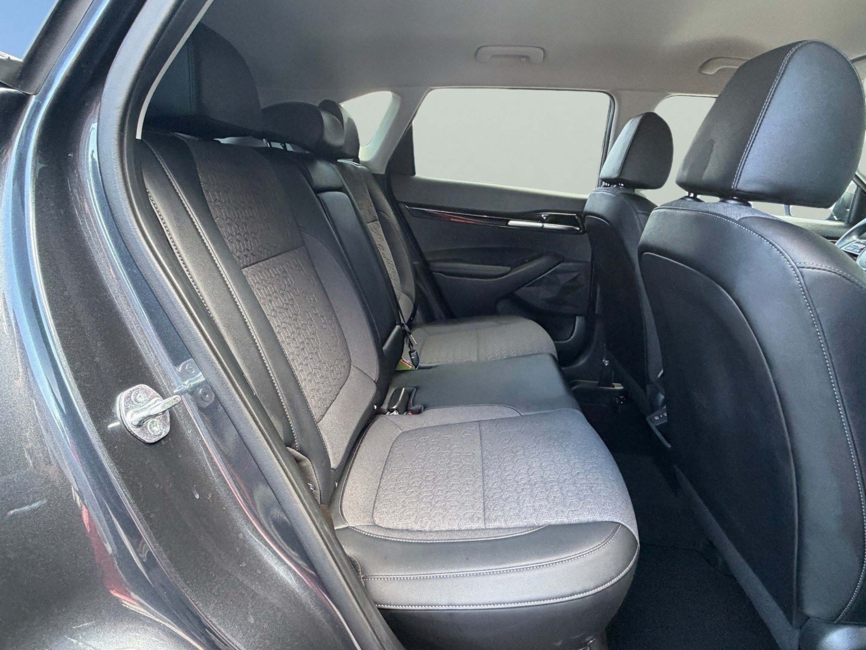 Used 2024 Kia Seltos S AWD/4WD image 20