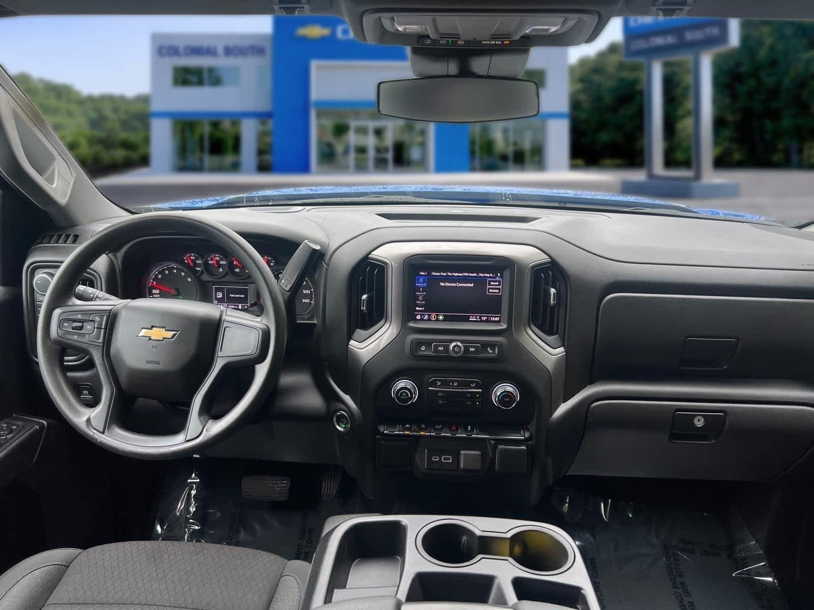 Certified 2026 Chevrolet Silverado 1500 Custom AWD/4WD image 30