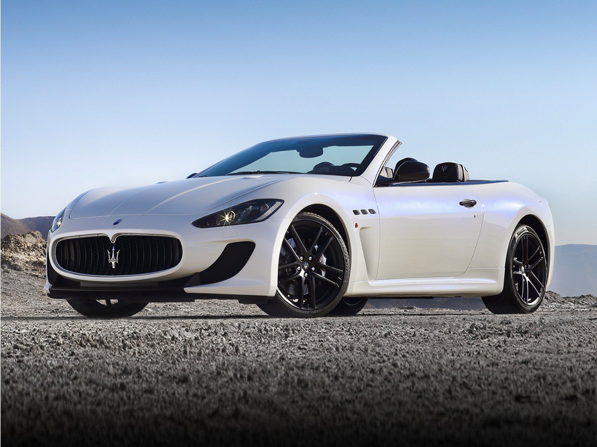 Used 2016 Maserati GranTurismo Convertible RWD image 3