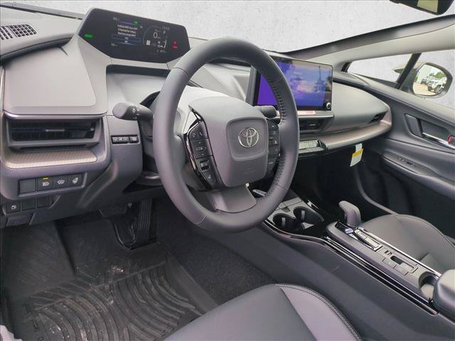 New 2027 Toyota Prius XLE FWD image 3