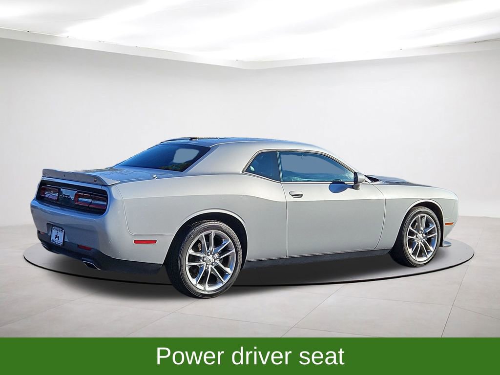 Used 2022 Dodge Challenger GT image 7