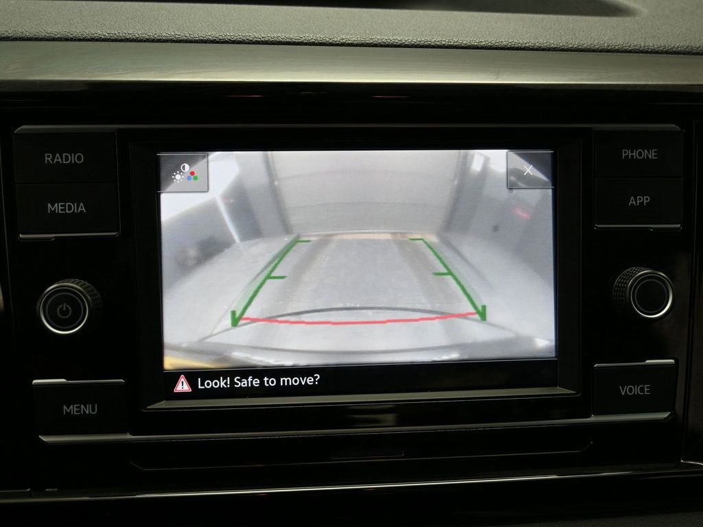 Used 2023 Volkswagen Taos S image 21