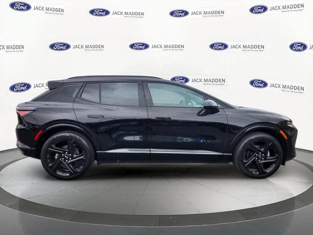 Used 2026 Chevrolet Equinox EV RS FWD image 6