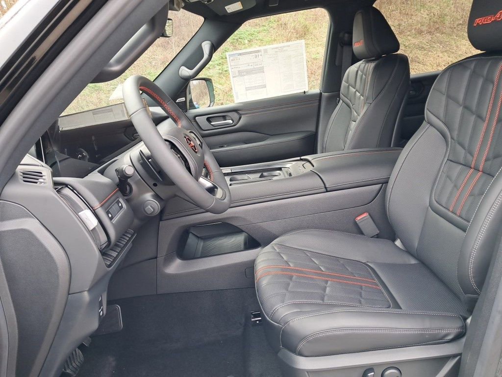 New 2025 Nissan Armada PRO-4X image 10