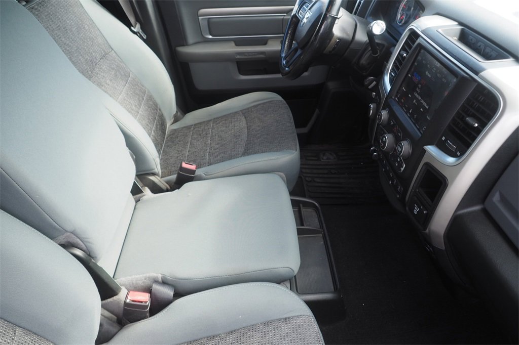 Used 2018 RAM 2500 Big Horn image 24