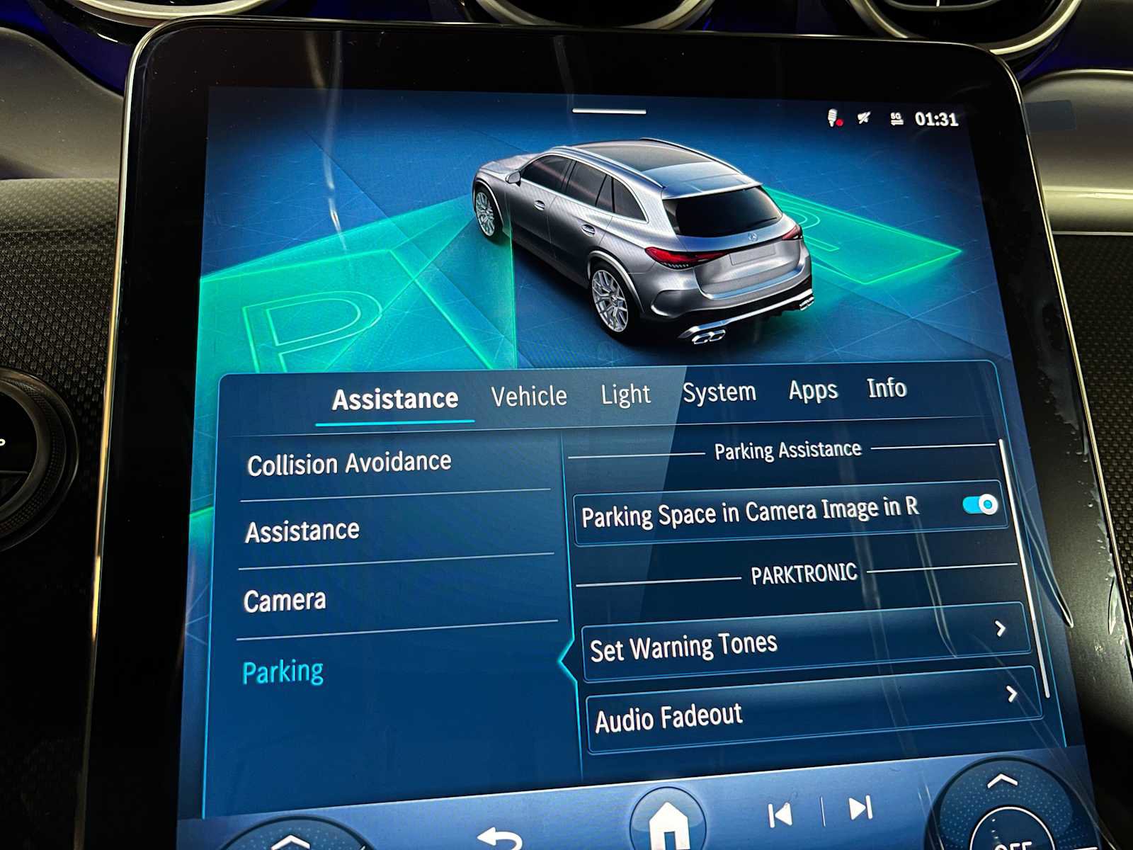 New 2026 Mercedes-Benz GLC 43 AMG 4MATIC image 40