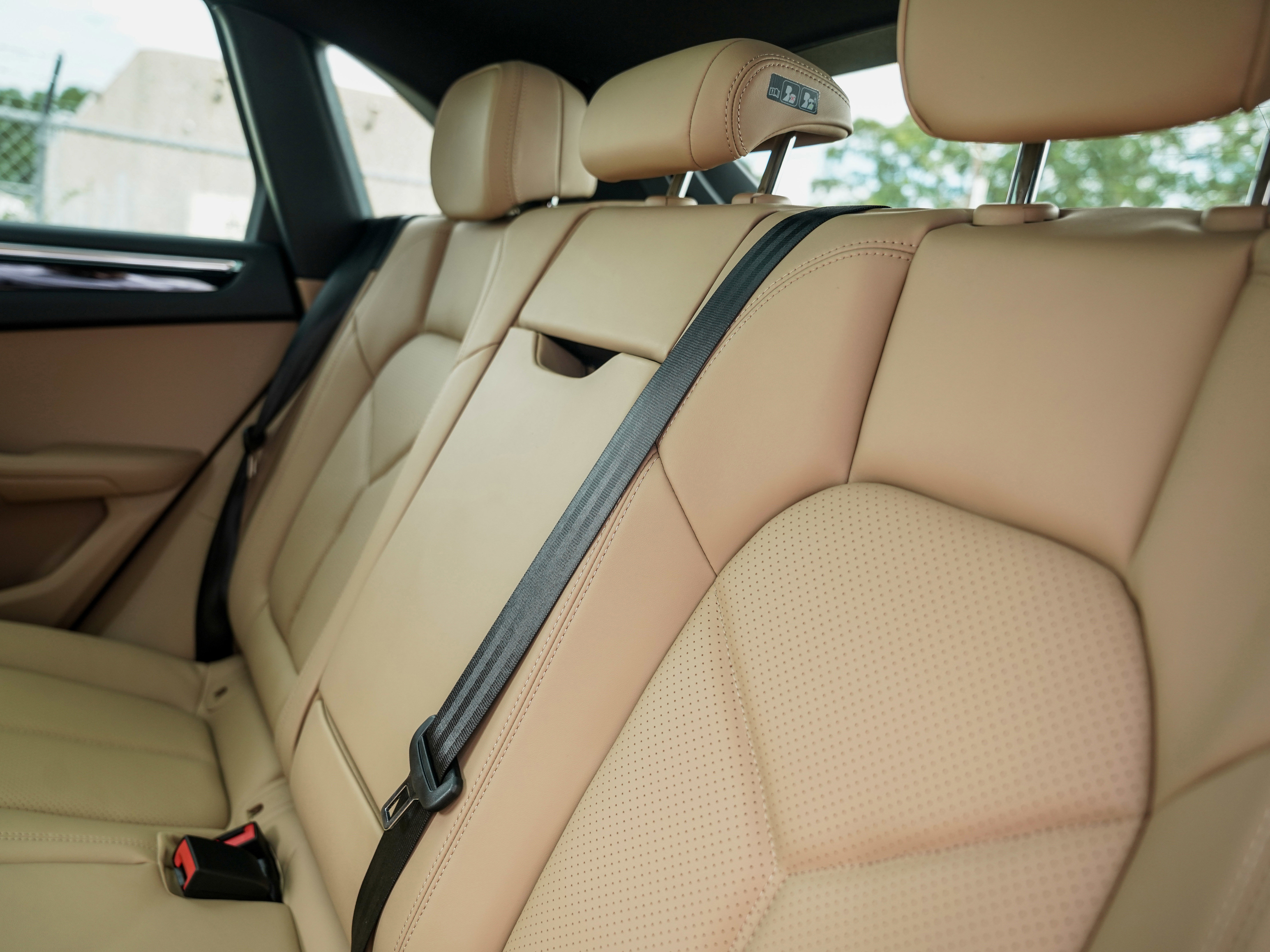 New 2026 Porsche Macan image 29