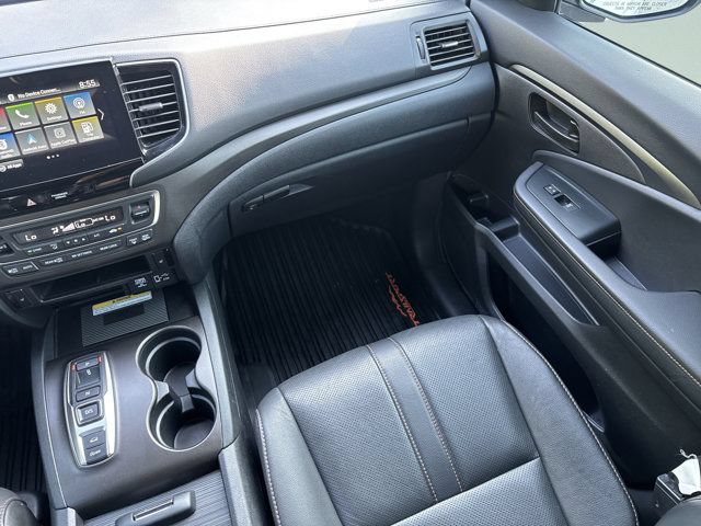 Used 2022 Honda Pilot TrailSport image 19