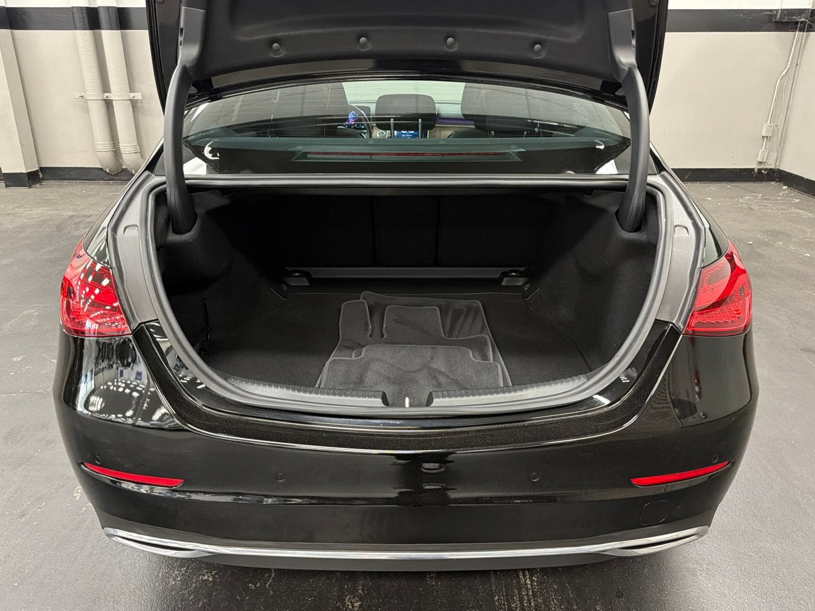 Certified 2025 Mercedes-Benz C 300 Sedan image 16