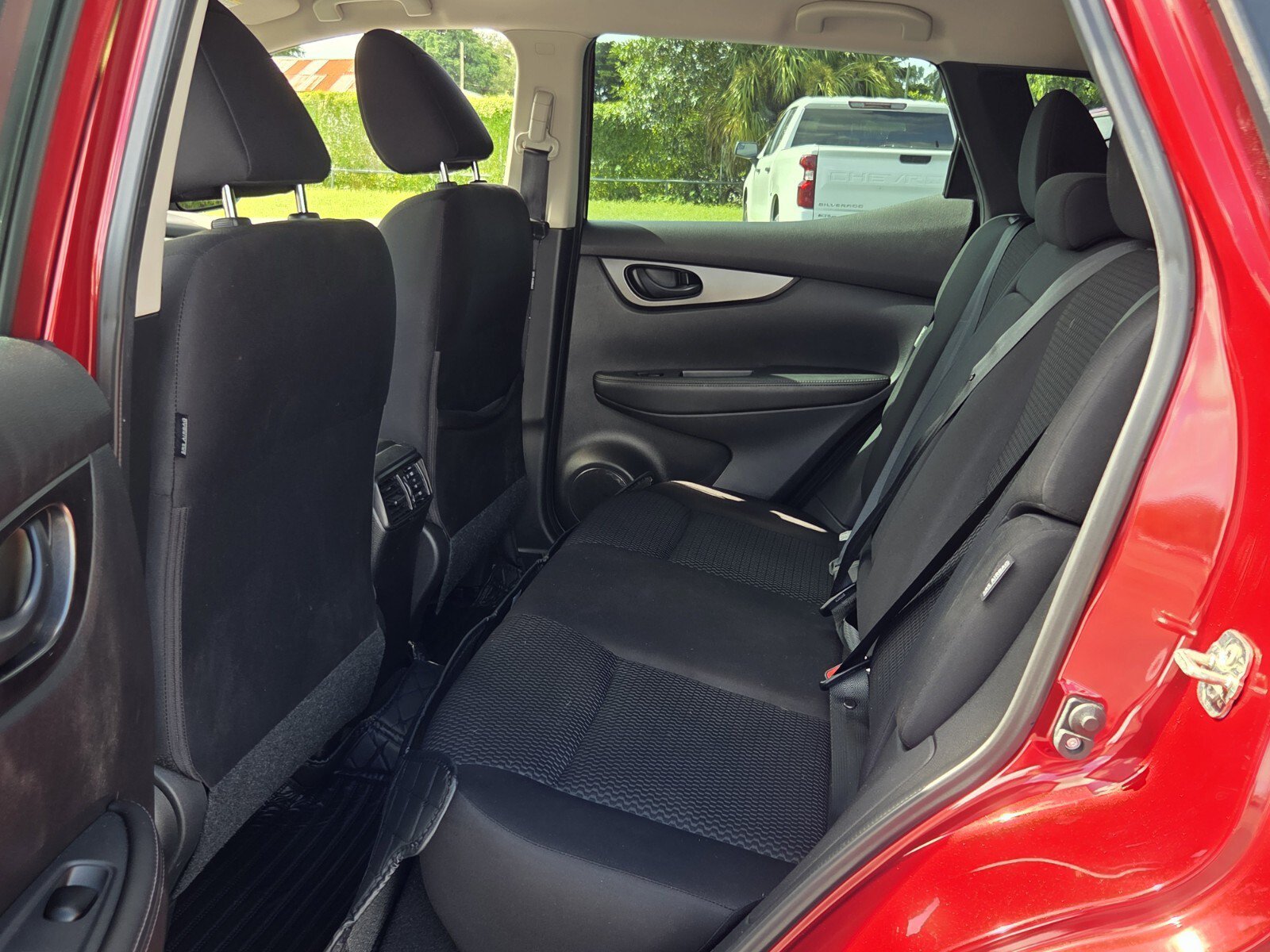 Used 2021 Nissan Rogue Sport S FWD image 10