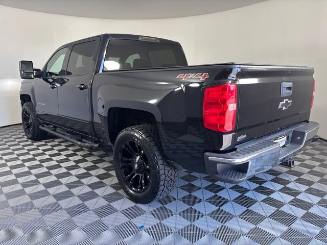 Used 2017 Chevrolet Silverado 1500 LT w/ All Star Edition AWD/4WD image 43