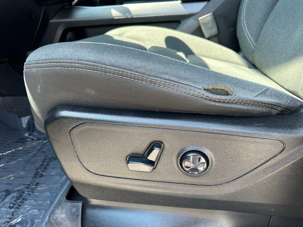 Used 2019 RAM 1500 Big Horn AWD/4WD image 11