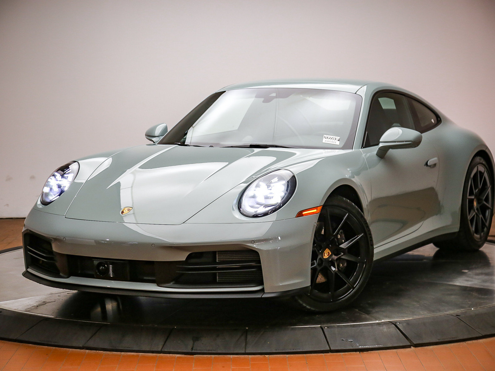 Certified 2025 Porsche 911 Carrera w/ Premium Package RWD image 1