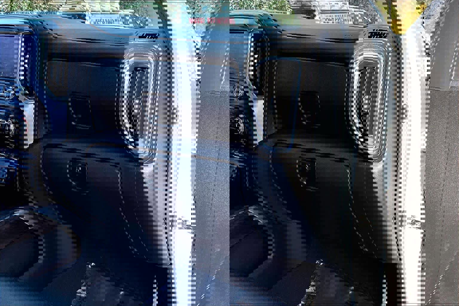 Used 2020 GMC Sierra 1500 SLT w/ SLT Premium Plus Package image 18