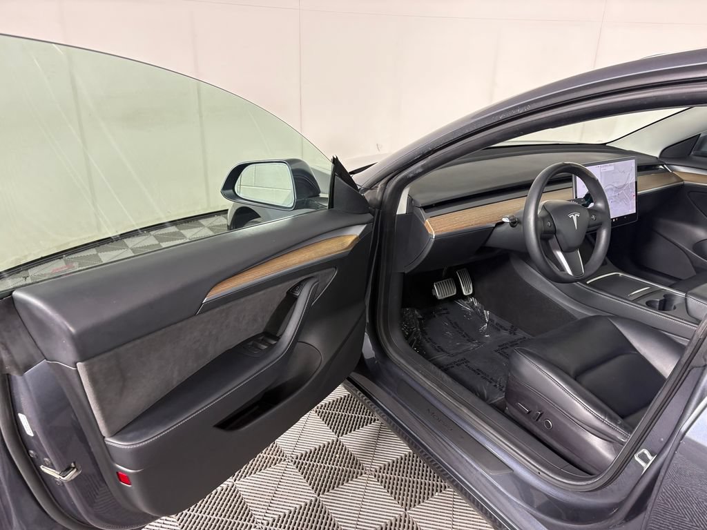Used 2022 Tesla Model 3 Long Range AWD/4WD image 12