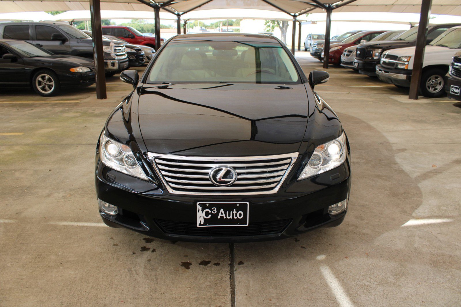 Used 2012 Lexus LS 460 image 2