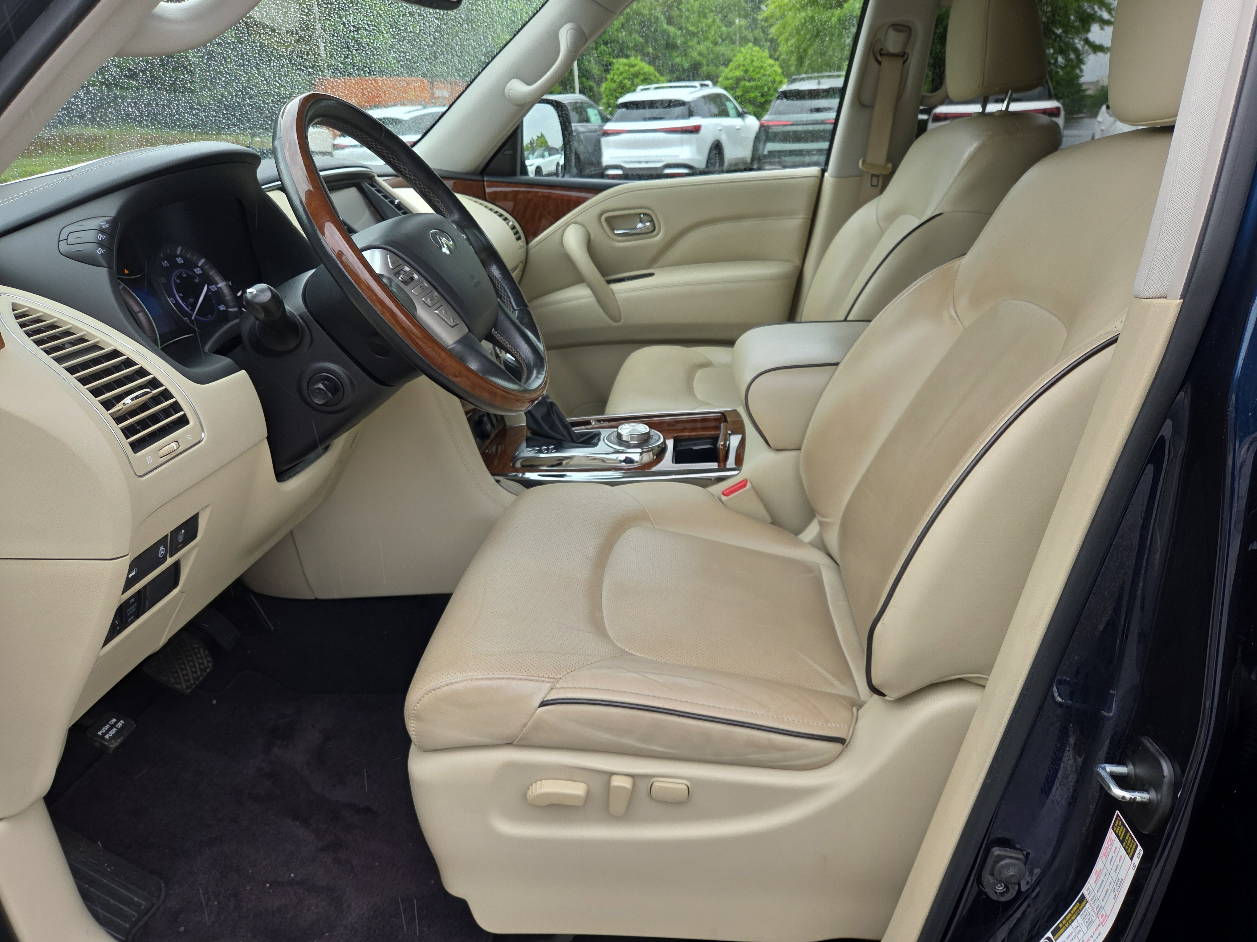 Used 2019 INFINITI QX80 Luxe w/ Proassist Package AWD/4WD image 5