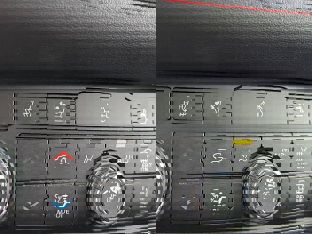 Used 2024 Dodge Durango GT image 16