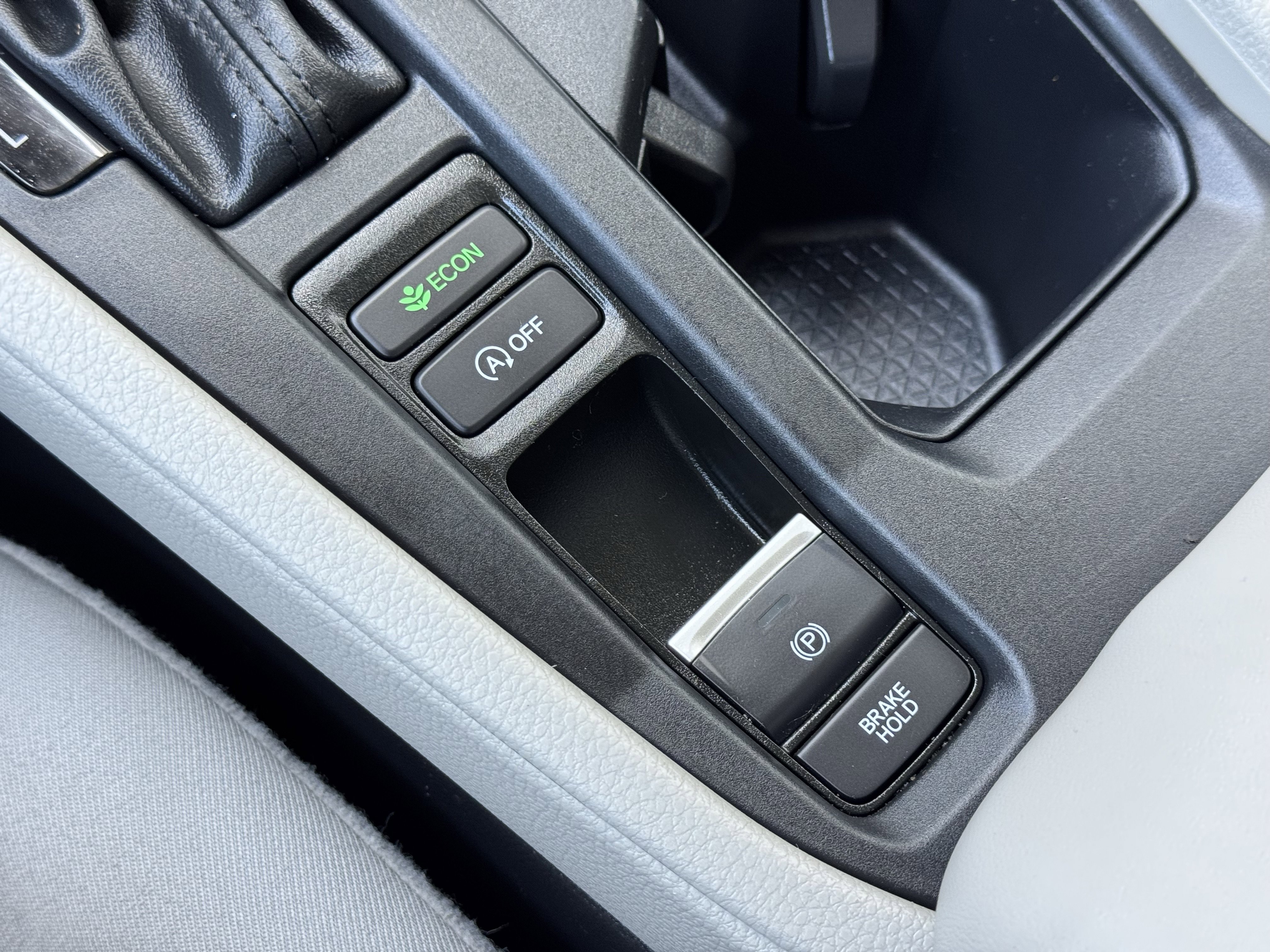 Used 2023 Honda Accord LX image 35